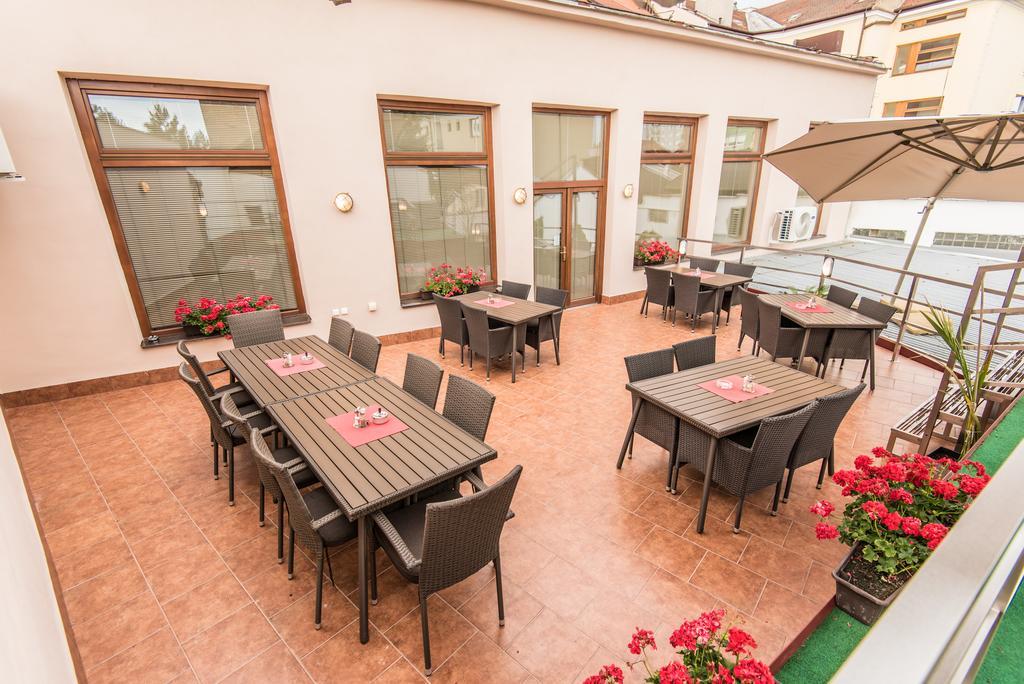 Hotel Grand Uherské Hradiště Zewnętrze zdjęcie